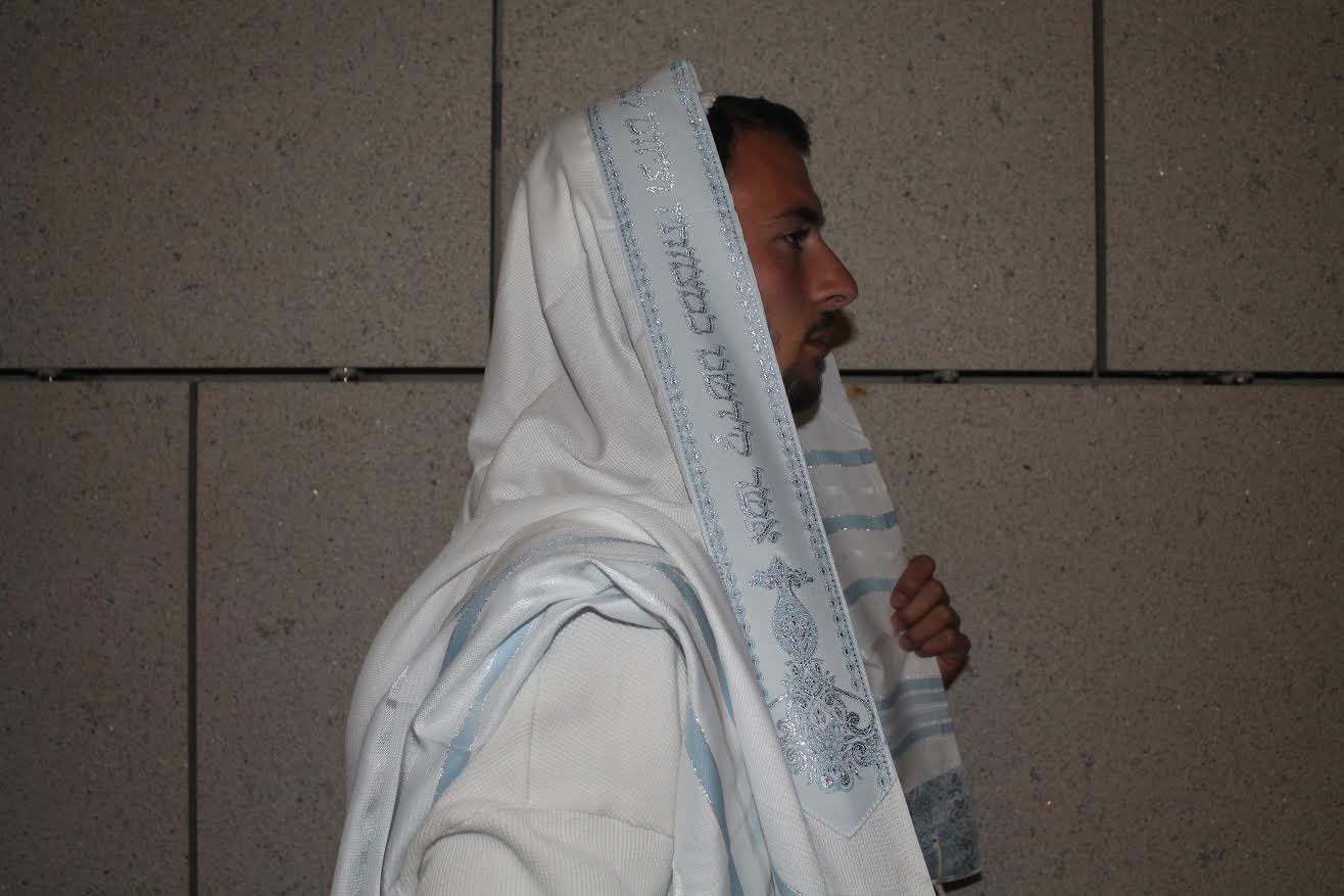 טלית דגים חתנים פסים תכלת