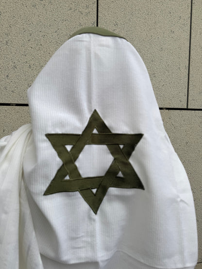 טלית דגם מגן דוד